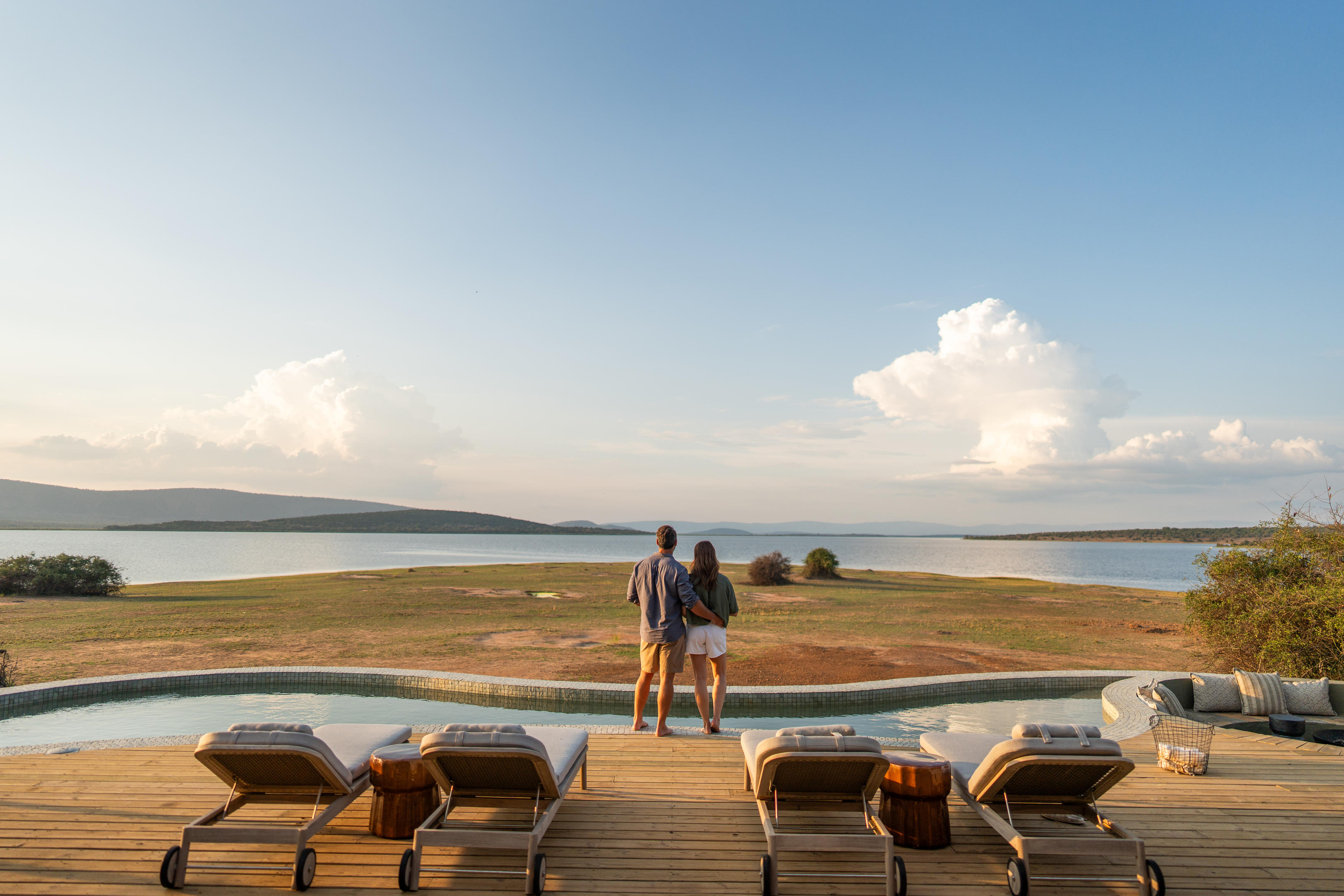 Rwanda Luxury Gorilla Tekking & Wildlife Safari.