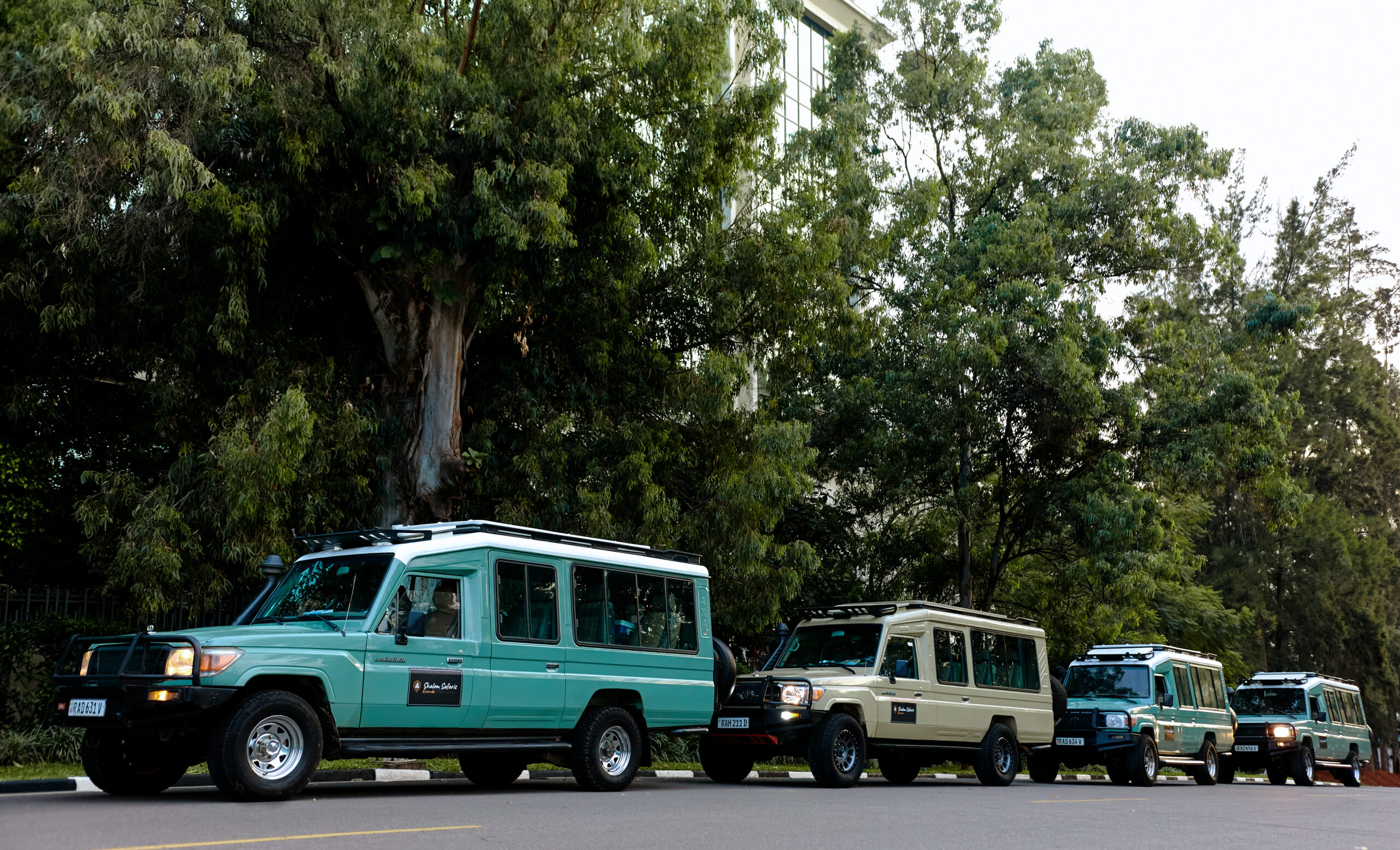 amazing safari car rwanda tours copy copy 1