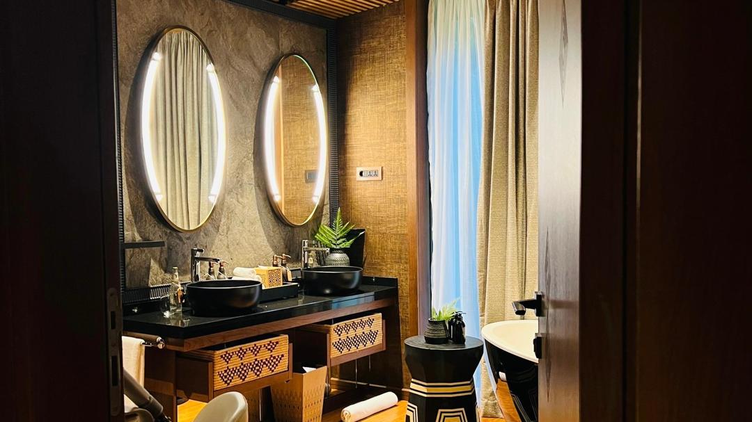 shalom safaris rwanda luxury accommodation one&only gorilla’s nest room view
