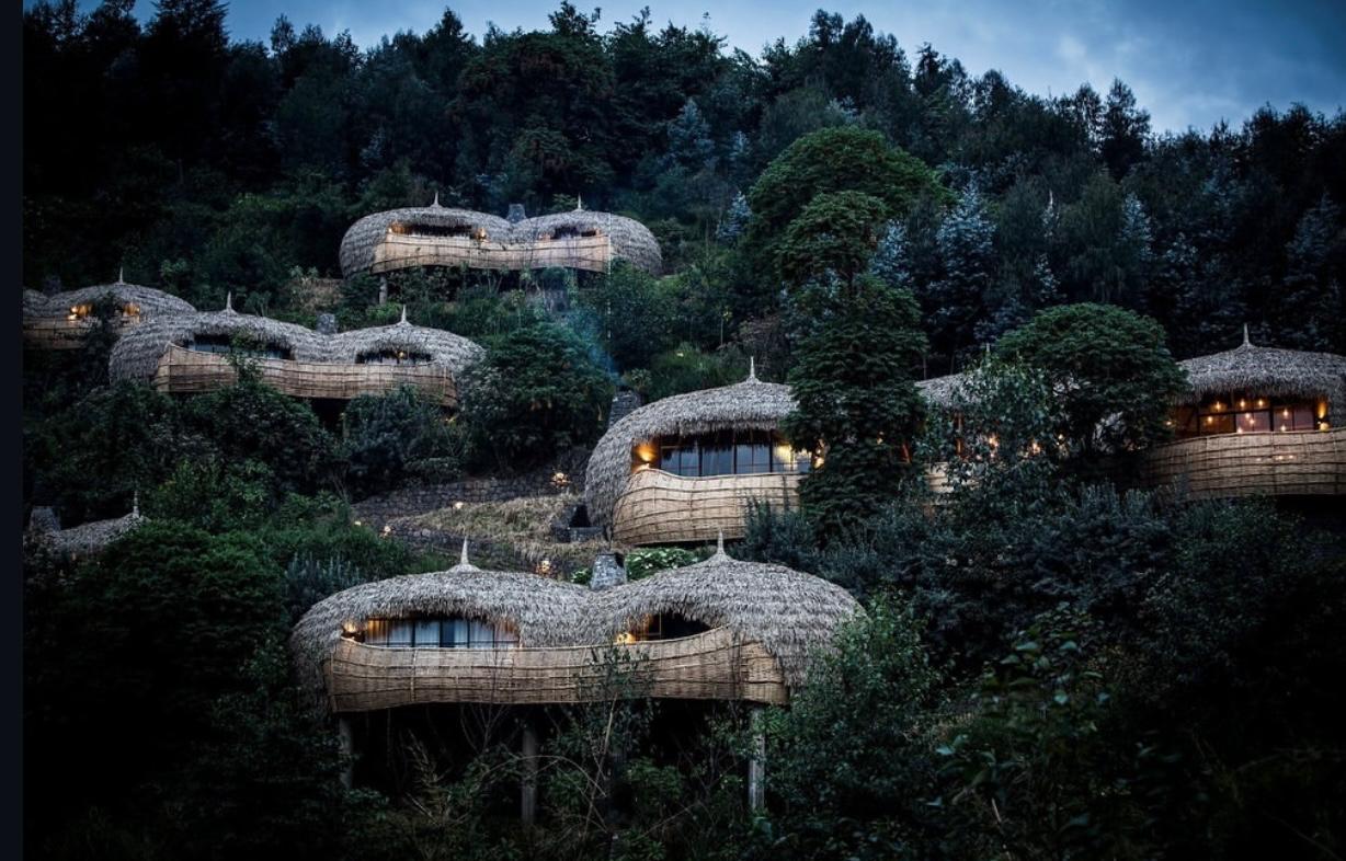 luxury safaris in rwanda