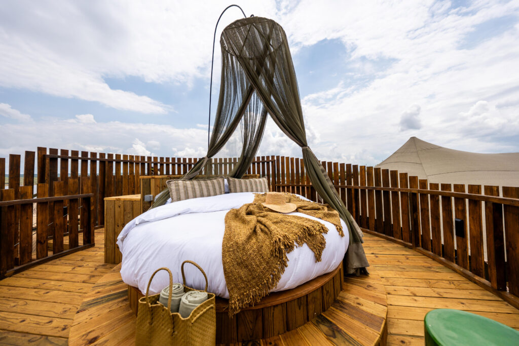 magashi peninsula/luxury safaris